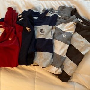Abercrombie and fitch great condition 5 shirts